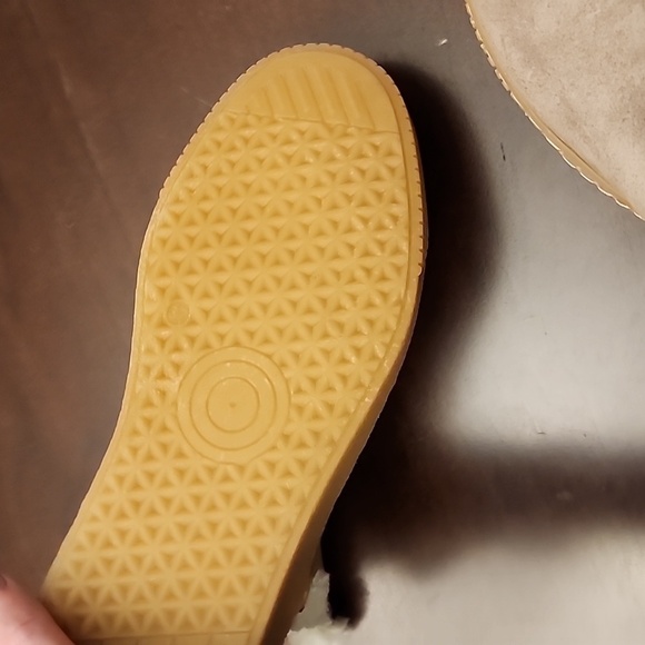 Eric Michael Women's Oregon Lace-Up Suede Ankle Boots sz 37 (6.5-7) - Picture 7 of 8